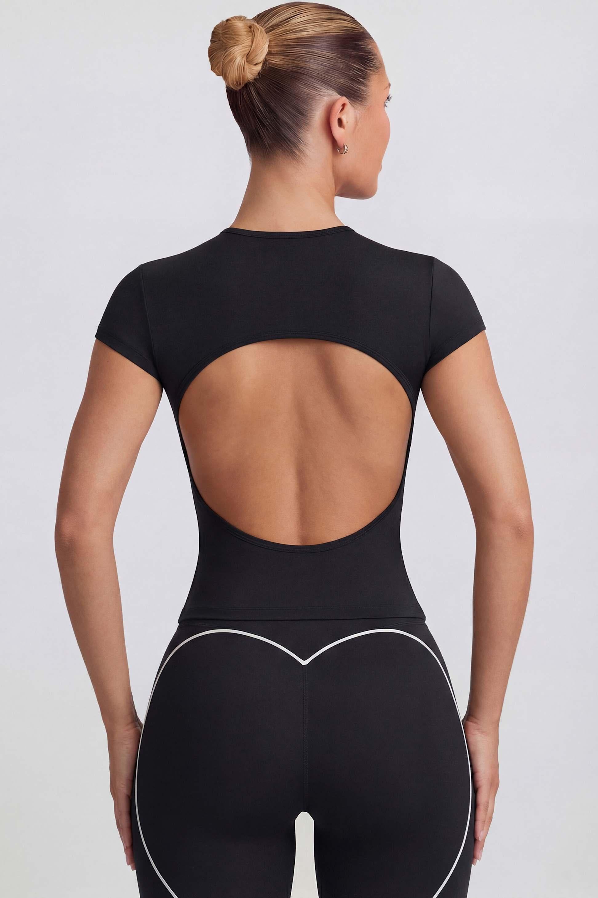 Cut-out Longline T-shirt In Black