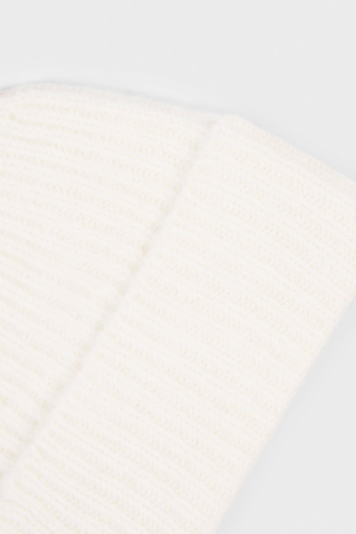 Ribbed Knit Beanie Hat In Ivory